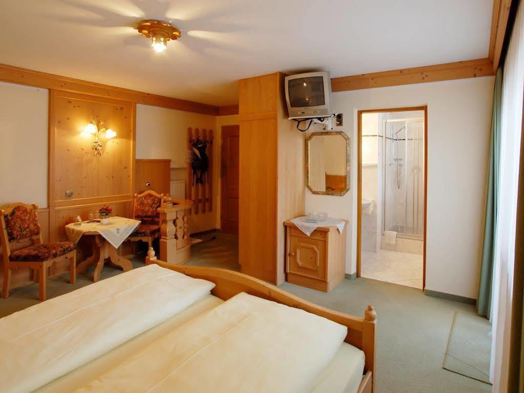Hotel Gebirgshaeusl Engedey Exterior foto