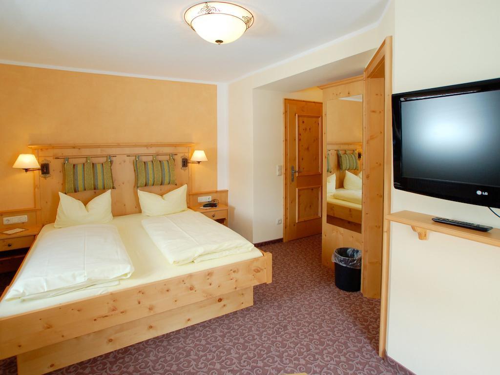 Hotel Gebirgshaeusl Engedey Cameră foto